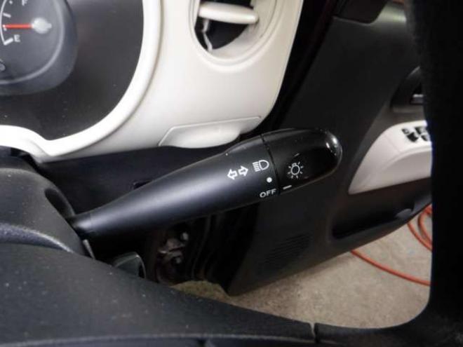 ミラココアL 4WD　ナビ・TV・B/T・Bカメラ・社外エンスタ・車検新規2年・リア修復済み・キーレスキー・エコアイイドル・ライトレベライザー・ベンチシート 660