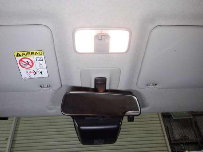 ルーミー1.0 G 4WD　本州仕入・ナビ・TV・B/T・Bカメラ・両側電動・クルコン・ETC・オートマチックハイビーム・衝突軽減・アイドリングストップ・クリアランスソナー・ライトレベライザー・オートエアコン 1000