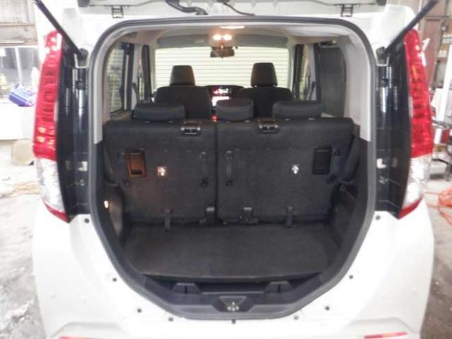 ルーミー1.0 G 4WD　本州仕入・ナビ・TV・B/T・Bカメラ・両側電動・クルコン・ETC・オートマチックハイビーム・衝突軽減・アイドリングストップ・クリアランスソナー・ライトレベライザー・オートエアコン 1000