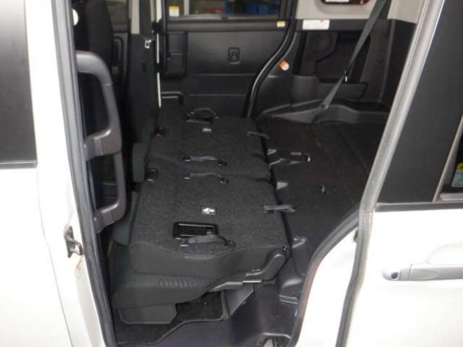 ルーミー1.0 G 4WD　本州仕入・ナビ・TV・B/T・Bカメラ・両側電動・クルコン・ETC・オートマチックハイビーム・衝突軽減・アイドリングストップ・クリアランスソナー・ライトレベライザー・オートエアコン 1000