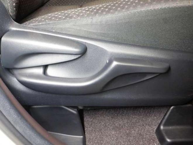 ポルテ1.5 F 4WD　ナビ・TV・B/T・Bカメラ・パワスラ・ETC・ワイパーデアイサー・ライトレベライザー・社外エンスタ・フォグランプ・社外15インチAW 1500