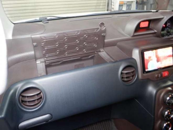 ポルテ1.5 F 4WD　ナビ・TV・B/T・Bカメラ・パワスラ・ETC・ワイパーデアイサー・ライトレベライザー・社外エンスタ・フォグランプ・社外15インチAW 1500