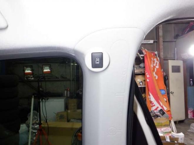 ポルテ1.5 F 4WD　ナビ・TV・B/T・Bカメラ・パワスラ・ETC・ワイパーデアイサー・ライトレベライザー・社外エンスタ・フォグランプ・社外15インチAW 1500