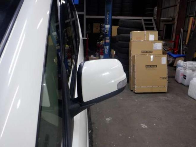 セレナ2.0 ハイウェイスター 4WD　本州仕入・ナビ・TV・Bカメラ・パワスラ・車検新規2年・リア修復済・後期型・エマブレ・リアモニター・ETC・クルコン・アイドリングストップ 2000