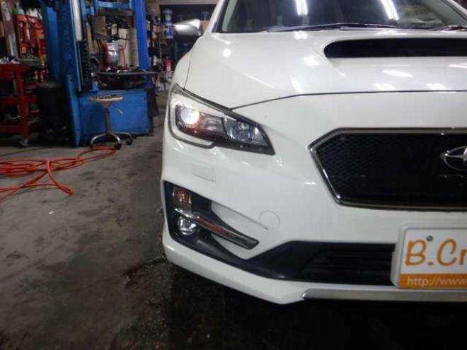 レヴォーグ2.0 STI スポーツ アイサイト 4WD　本州仕入・ナビ・TV・Bカメラ・サイドカメラ・B/T・LEDヘッドライト・メモリー付き電動シート・革シート・パドルシフト・クルコン・ETC・ブラインドスポット・衝突軽減・シートヒーター 2000