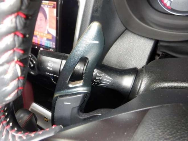 レヴォーグ2.0 STI スポーツ アイサイト 4WD　本州仕入・ナビ・TV・Bカメラ・サイドカメラ・B/T・LEDヘッドライト・メモリー付き電動シート・革シート・パドルシフト・クルコン・ETC・ブラインドスポット・衝突軽減・シートヒーター 2000