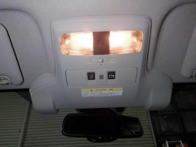 レヴォーグ2.0 STI スポーツ アイサイト 4WD　本州仕入・ナビ・TV・Bカメラ・サイドカメラ・B/T・LEDヘッドライト・メモリー付き電動シート・革シート・パドルシフト・クルコン・ETC・ブラインドスポット・衝突軽減・シートヒーター 2000