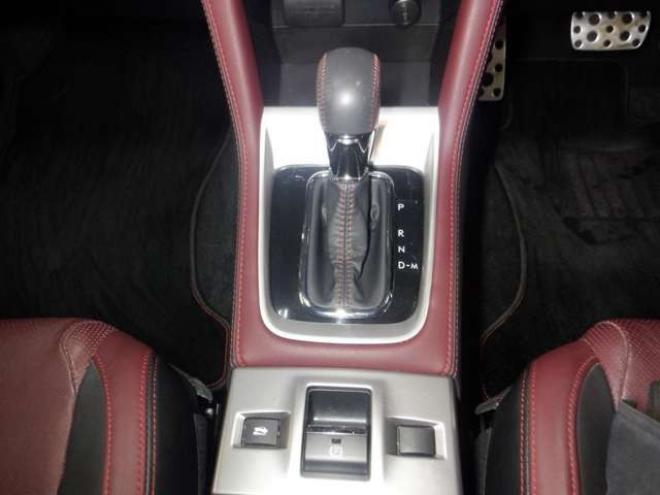 レヴォーグ2.0 STI スポーツ アイサイト 4WD　本州仕入・ナビ・TV・Bカメラ・サイドカメラ・B/T・LEDヘッドライト・メモリー付き電動シート・革シート・パドルシフト・クルコン・ETC・ブラインドスポット・衝突軽減・シートヒーター 2000