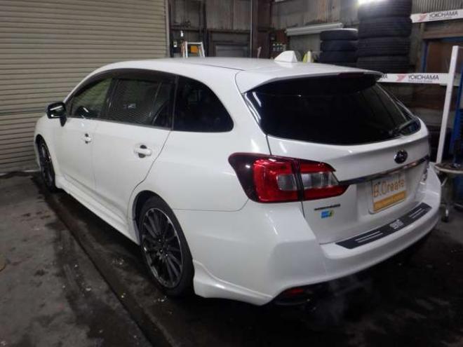 レヴォーグ2.0 STI スポーツ アイサイト 4WD　本州仕入・ナビ・TV・Bカメラ・サイドカメラ・B/T・LEDヘッドライト・メモリー付き電動シート・革シート・パドルシフト・クルコン・ETC・ブラインドスポット・衝突軽減・シートヒーター 2000