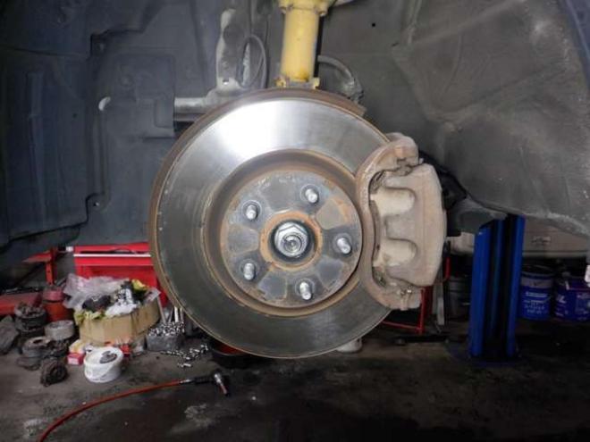 レヴォーグ2.0 STI スポーツ アイサイト 4WD　本州仕入・ナビ・TV・Bカメラ・サイドカメラ・B/T・LEDヘッドライト・メモリー付き電動シート・革シート・パドルシフト・クルコン・ETC・ブラインドスポット・衝突軽減・シートヒーター 2000