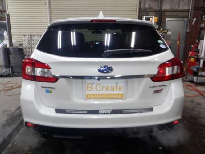 レヴォーグ2.0 STI スポーツ アイサイト 4WD　本州仕入・ナビ・TV・Bカメラ・サイドカメラ・B/T・LEDヘッドライト・メモリー付き電動シート・革シート・パドルシフト・クルコン・ETC・ブラインドスポット・衝突軽減・シートヒーター 2000