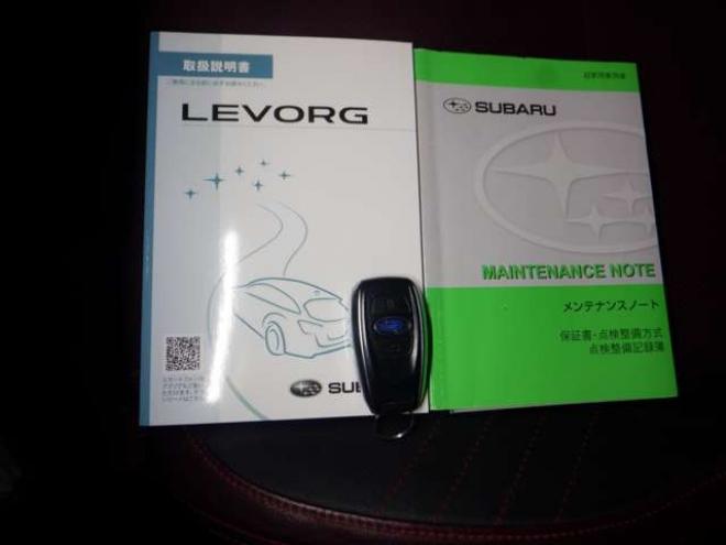 レヴォーグ2.0 STI スポーツ アイサイト 4WD　本州仕入・ナビ・TV・Bカメラ・サイドカメラ・B/T・LEDヘッドライト・メモリー付き電動シート・革シート・パドルシフト・クルコン・ETC・ブラインドスポット・衝突軽減・シートヒーター 2000