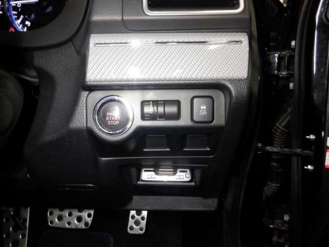 レヴォーグ1.6 GT-S アイサイト 4WD　本州仕入・ナビ・TV・Bカメラ・B/T・衝突軽減・前席パワーシート・LEDヘッドライト・LEDアクセサリーライナー・スマートキー・プッシュスタート・ETC・フォグランプ・クルコン 1600