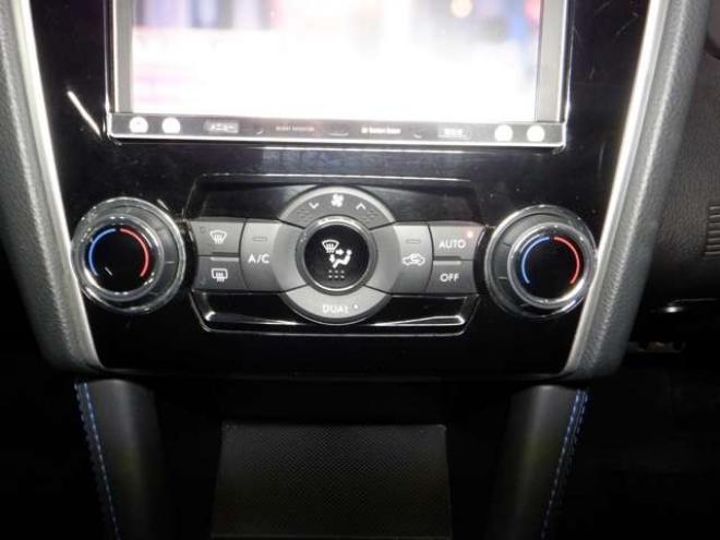 レヴォーグ1.6 GT-S アイサイト 4WD　本州仕入・ナビ・TV・Bカメラ・B/T・衝突軽減・前席パワーシート・LEDヘッドライト・LEDアクセサリーライナー・スマートキー・プッシュスタート・ETC・フォグランプ・クルコン 1600