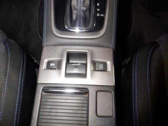 レヴォーグ1.6 GT-S アイサイト 4WD　本州仕入・ナビ・TV・Bカメラ・B/T・衝突軽減・前席パワーシート・LEDヘッドライト・LEDアクセサリーライナー・スマートキー・プッシュスタート・ETC・フォグランプ・クルコン 1600