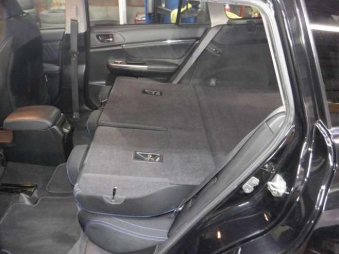 レヴォーグ1.6 GT-S アイサイト 4WD　本州仕入・ナビ・TV・Bカメラ・B/T・衝突軽減・前席パワーシート・LEDヘッドライト・LEDアクセサリーライナー・スマートキー・プッシュスタート・ETC・フォグランプ・クルコン 1600