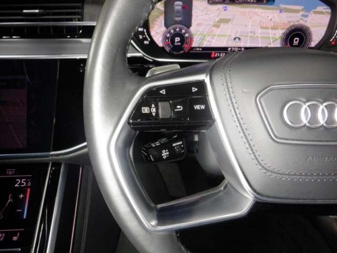 アウディA8 55 TFSI クワトロ 4WD　本州仕入・ナビ・TV・B/T・サンルーフ・黒革・360°カメラ・LEDヘッドライト・後席リモート・BANG&OLUSENサウンド・電動トランク・全席電動シート・全席パワークロージングドア・ヘッドアップディスプレイ 3000
