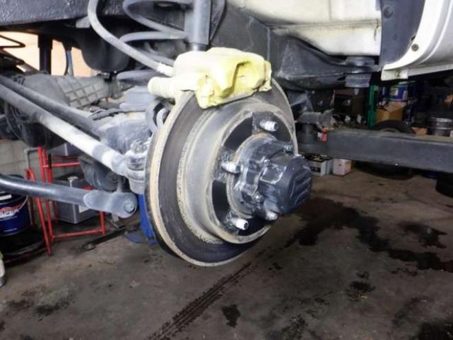 ジムニーワイルドウインド 4WD　本州仕入・ナビ・TV・Bカメラ・専用レザーシート・ETC・キーレス・シートヒーター・フォグランプ・ターボ・純正AW・電動格納ミラー・ミラーヒーター・ルーフレール 660