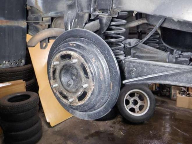 ジムニーワイルドウインド 4WD　本州仕入・ナビ・フルセグTV・キーレス・フォグランプ・シートヒーター・ミラーヒーター・ルーフレール・ターボ・社外AW・ライトレベライザー・電動格納ミラー・DVD再生・JAOSマッドガード 660