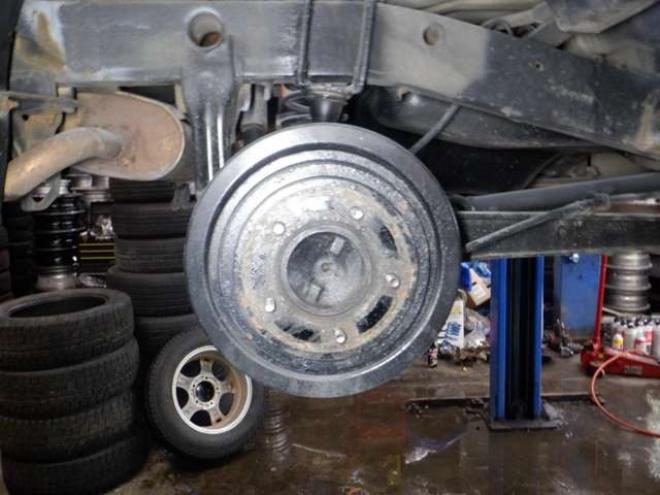 ジムニーワイルドウインド 4WD　本州仕入・ナビ・フルセグTV・キーレス・フォグランプ・シートヒーター・ミラーヒーター・ルーフレール・ターボ・社外AW・ライトレベライザー・電動格納ミラー・DVD再生・JAOSマッドガード 660