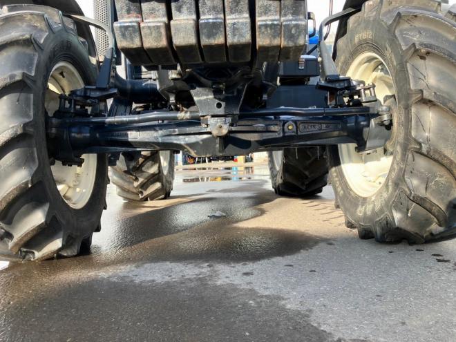 トラクターニューホランド　中古　T6020　DELTA