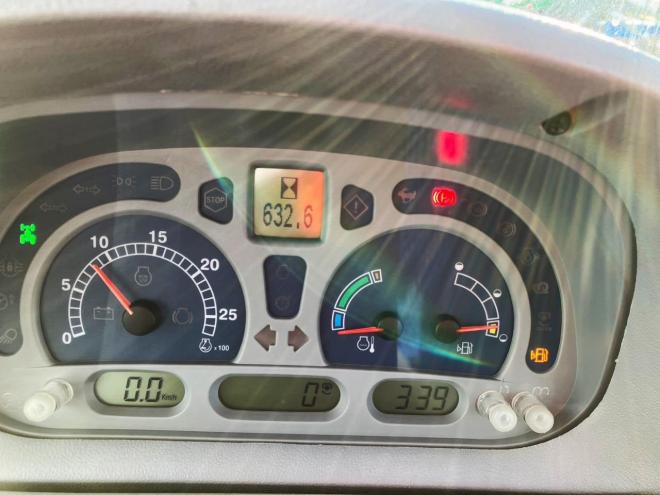 トラクターニューホランド　中古　T6020　DELTA