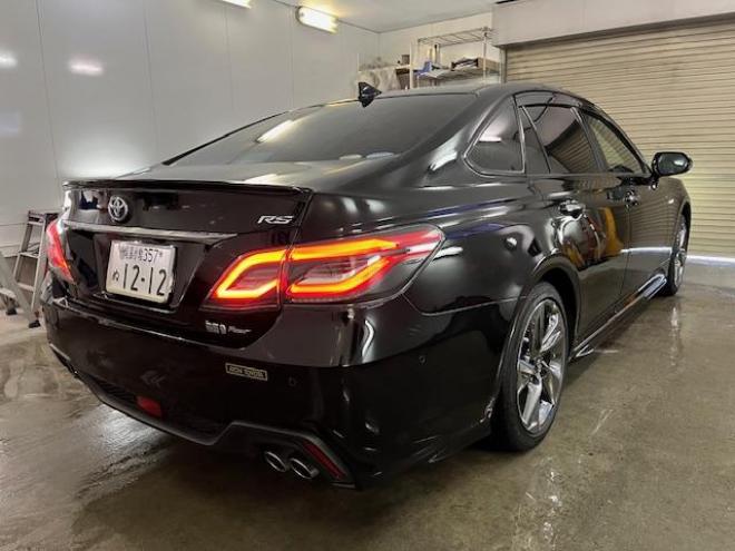 クラウンハイブリッドＲＳアドバンス　本州仕入　ワンオーナー　寒冷地仕様　禁煙車　電動サンルーフ　ヘッドアップディスプレイ　シーケンシャルウィンカー　純正ブラックレザーシート　純正１８インチスパッタリングＡＷ　社外１７ＡＷ＋スタッドレス付 4WD 2500 4Dr