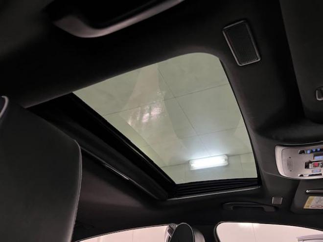 クラウンハイブリッドＲＳアドバンス　本州仕入　ワンオーナー　寒冷地仕様　禁煙車　電動サンルーフ　ヘッドアップディスプレイ　シーケンシャルウィンカー　純正ブラックレザーシート　純正１８インチスパッタリングＡＷ　社外１７ＡＷ＋スタッドレス付 4WD 2500 4Dr