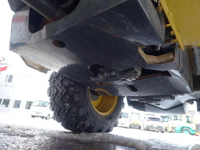 ホイールローダコマツ WA40-8　バケット容量0.5m3　