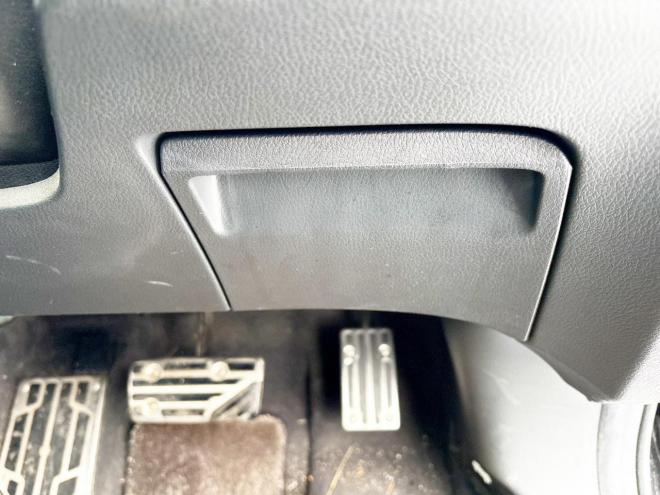 オデッセイ2.4アブソルート 4WD　ローンが不安な方＜優遇ローン＞本州仕入 1年保証　純正ナビ　バックカメラ 