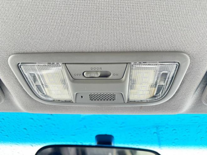 オデッセイ2.4アブソルート 4WD　ローンが不安な方＜優遇ローン＞本州仕入 1年保証　純正ナビ　バックカメラ 