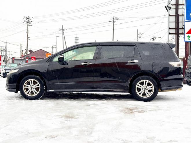 オデッセイ2.4アブソルート 4WD　ローンが不安な方＜優遇ローン＞本州仕入 1年保証　純正ナビ　バックカメラ 