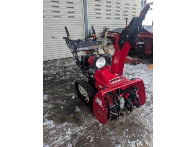 除雪機ホンダ　HSS760ｎ　7馬力　ＨＳＴ　超良品