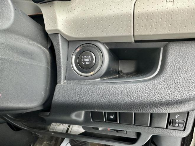 モコG－FOUR　４WD　ターボ　タイミングチェーン　楽ナビ　テレビ　ETC　スマートキー 4WD 660 5Dr