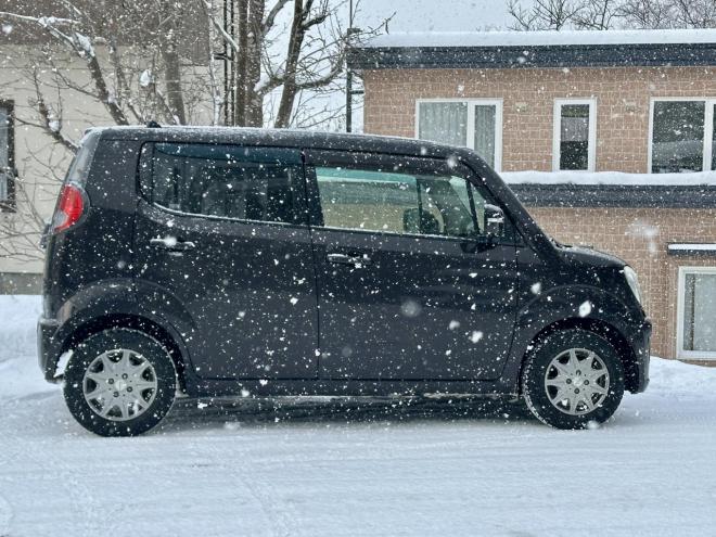 モコG－FOUR　４WD　ターボ　タイミングチェーン　楽ナビ　テレビ　ETC　スマートキー 4WD 660 5Dr