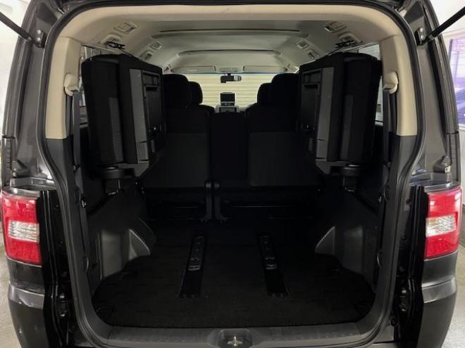 デリカＤ：５　Ｇパワーパッケージ　本州仕入　寒冷地仕様　禁煙車　両側パワースライドドア　社外１６インチブラポリＡＷ＋新品ＴＯＹＯホワイトレター　新品ＪＡＯＳブラックマッドガード　ストラーダナビ　地デジ　ＤＶＤ再生　Ｂｌｕｅｔｏｏｔｈ 4WD 2400 5Dr