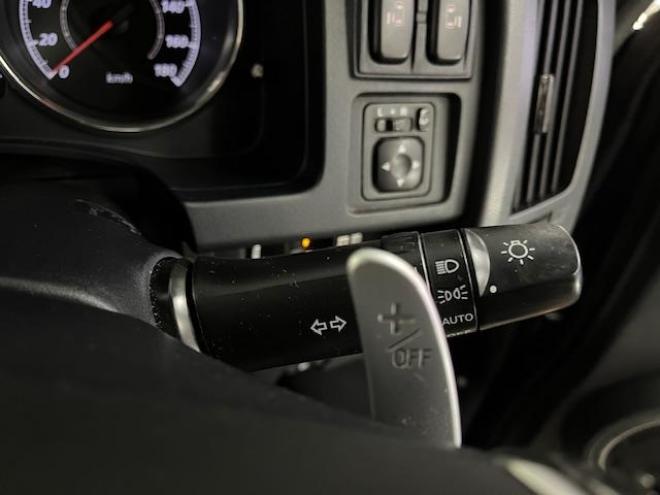 デリカＤ：５　Ｇパワーパッケージ　本州仕入　寒冷地仕様　禁煙車　両側パワースライドドア　社外１６インチブラポリＡＷ＋新品ＴＯＹＯホワイトレター　新品ＪＡＯＳブラックマッドガード　ストラーダナビ　地デジ　ＤＶＤ再生　Ｂｌｕｅｔｏｏｔｈ 4WD 2400 5Dr