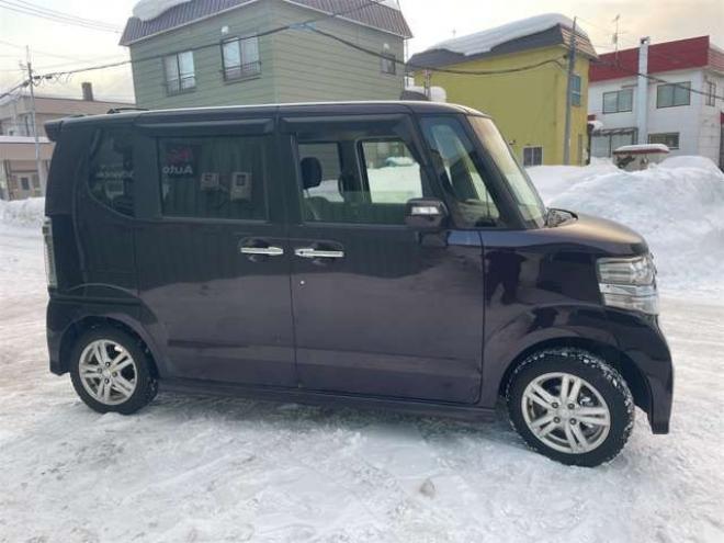 N-BOXカスタムG ターボ Lパッケージ 4WD　新在　庫　限　定　プ　ライス 660