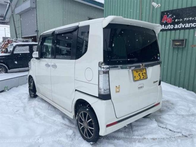 N-BOXカスタムG ターボパッケージ 4WD　新在　庫　限　定　プ　ライス 660