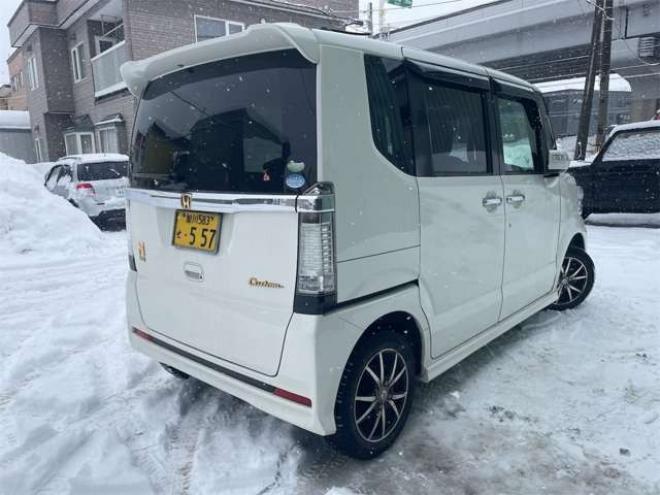 N-BOXカスタムG ターボパッケージ 4WD　新在　庫　限　定　プ　ライス 660