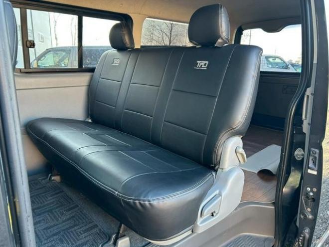 ハイエースバン　４ＷＤ　バックカメラ　ナビ　ＴＶ　衝突被害軽減システム　両側スライドドア　オートライト　電動格納ミラー　ＡＴ　ＣＤ　ＵＳＢ　エアコン　パワーウィンドウ　運転席エアバッグ 4WD 2500(D) 5Dr