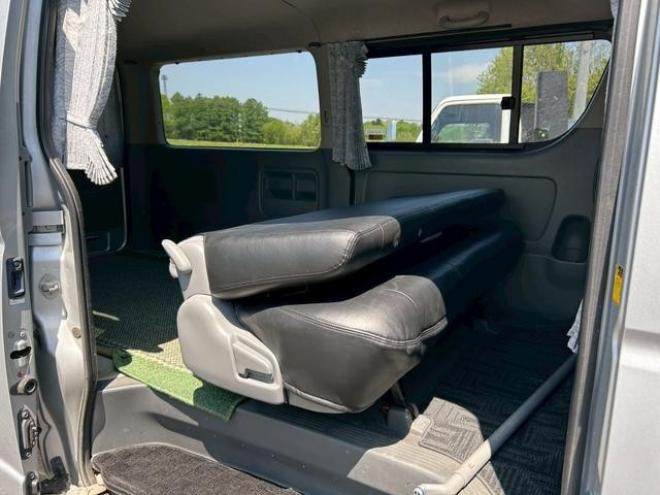 ハイエースバンスーパーＧＬ　４ＷＤ　ナビ　両側スライドドア　電動格納ミラー　ＡＴ　エアコン　パワーウィンドウ　運転席エアバッグ　助手席エアバッグ 4WD 2500(D) 5Dr