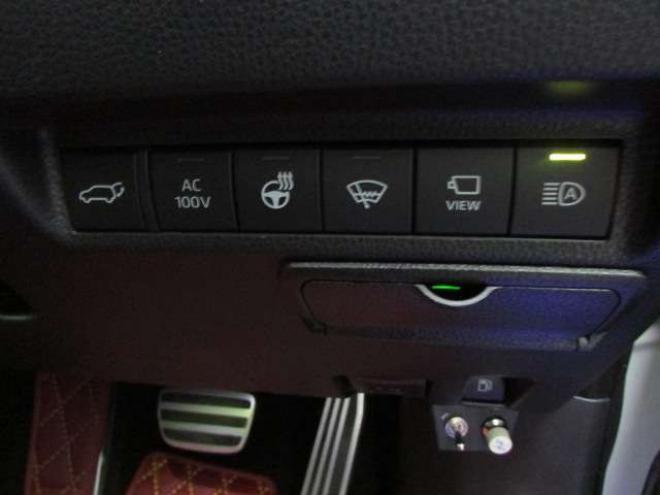 RAV-42.5 ハイブリッド G E-Four 4WD　ヒッチメンバー/パワーバックドア/アップサス/モデリスタエアロ/サンルーフ/ビルトインETC/シートヒーター/ステアリングヒーター/フルセグTV/バックカメラ/サイドカメラ/ 2500