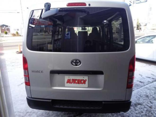 ハイエースバン2.8 DX ロング ディーゼルターボ 4WD　丸目クラシックヘッドライトキット　寒冷地仕様　415COBRA　SAFARIフロントリップスポイラー　16インチアルミ&トーヨーH30　リアヒーター　リアエアコン 2800