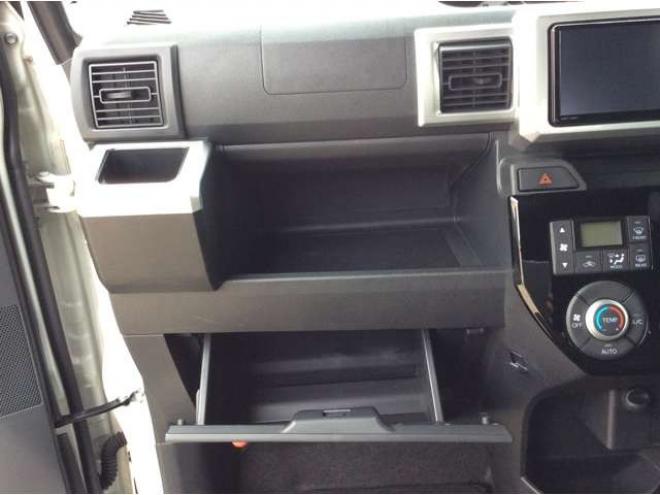 ピクシスメガL SAIII 4WD　両側パワスラ　プッシュスタート　スマートキー　運転席側シートヒーター　純正ナビ　フルセグTV　横滑り防止　アイドリングストップ　衝突被害軽減　オートライト　ドラレコ　ETC　バックカメラ　電動格納ミラー 660