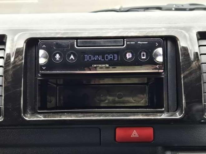 ハイエースバン2.8 スーパーGL ダークプライムII ロングボディ ディーゼルターボ 4WD　ESSEXバージョン　FスポイラーVer3&サイドライナー&リアライナー　ESSEX　ENCD17インチAW　ヨコハマPARADA17インチ　ESSEX3Dフロアマット　ハーフレザーシート　プッシュスタート　スマートキー　リアヒーター 2800