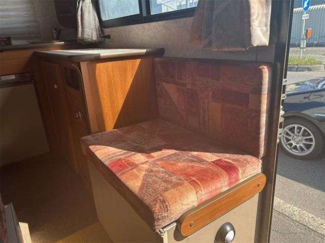 カムロードキャンピング　 2WD 3000