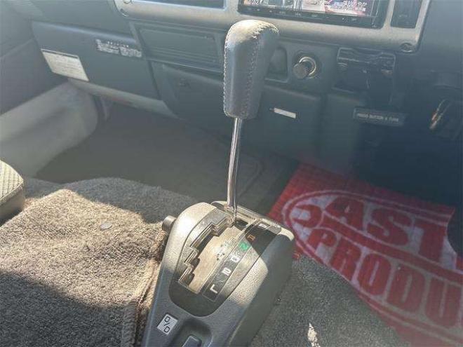 カムロードキャンピング　 2WD 3000