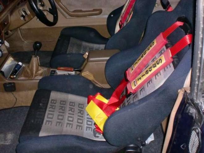 コロナクーペ　2000GT　エンジン18R バケットシート　社外アルミロンシャン　2シーター　ソレックスキャブ 2WD 2000