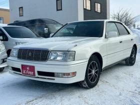 クラウン　3.0 ロイヤルサルーンFour 4WD　キーレス　エアコン　ABS　パワーシート　テレビ　オートクルーズコントロール　ETC 3000